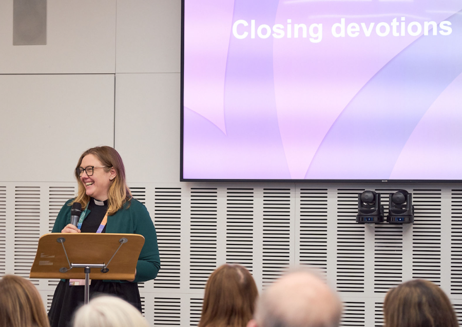 Nicola Morrison delivers the closing devotions.